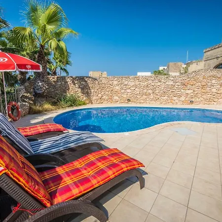 Sunset - Farmhouse With Large Private Pool In Island Of Gozo Nadur