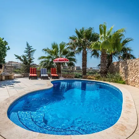 Sunset - Farmhouse With Large Private Pool In Island Of Gozo In-Nadur