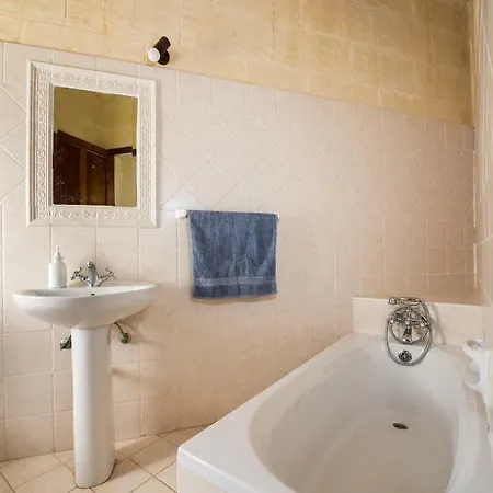 Sunset - Farmhouse With Large Private Pool In Island Of Gozo * In-Nadur